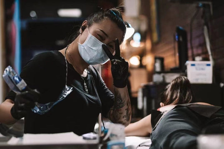 Alina Li Tattoo artist