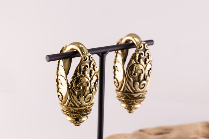 solid gold dangle earrings