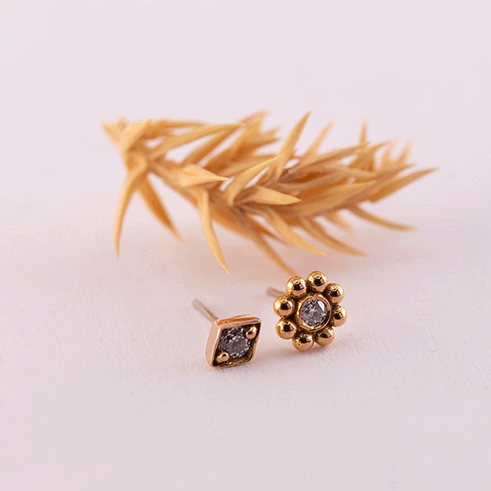 gold body jewellery end piece for push pin jewellery at the best piercing studio in vancouver